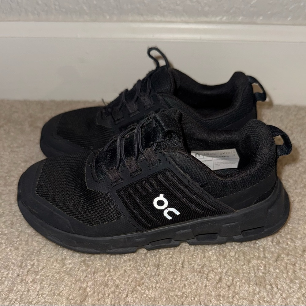 On Running Kids Black Sneakers